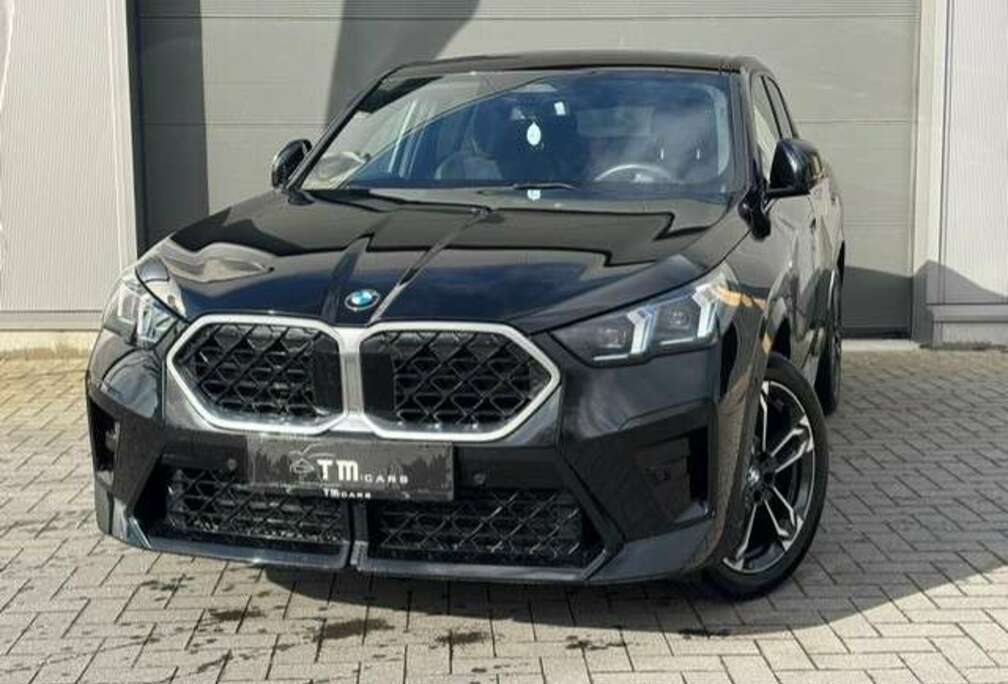 BMW M-PACK/HARMAN KARDON/CAMERA