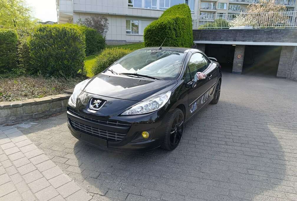 Peugeot CC 1.6 VTi 120ch Sport