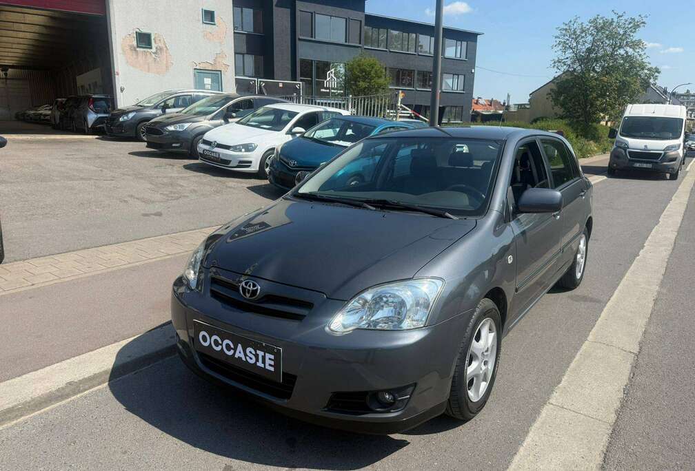 Toyota 1.4i VVT-i 16v Silver Line**12M GARANTIE**