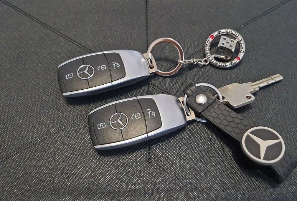 Mercedes-Benz AMG Line 19 pouces