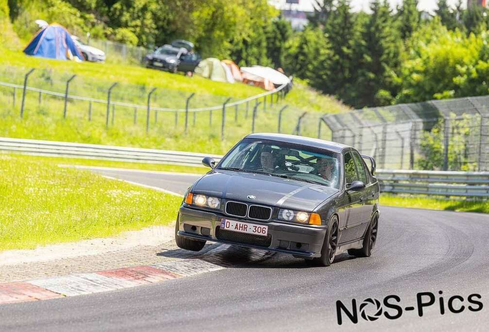 BMW BMW 328i Straatlegale tracktool