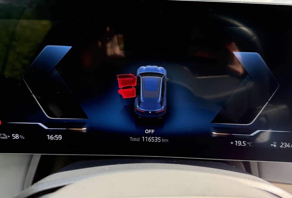 BMW 76.6 kWh xDrive40