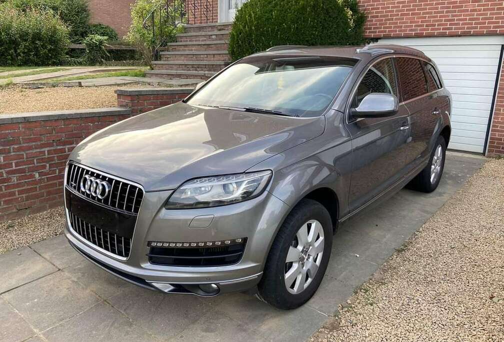 Audi Q7 3.0 TDI DPF quattro tiptronic