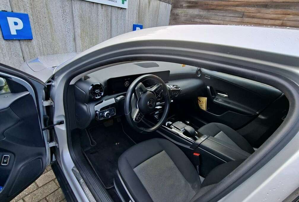 Mercedes-Benz d Business Solution