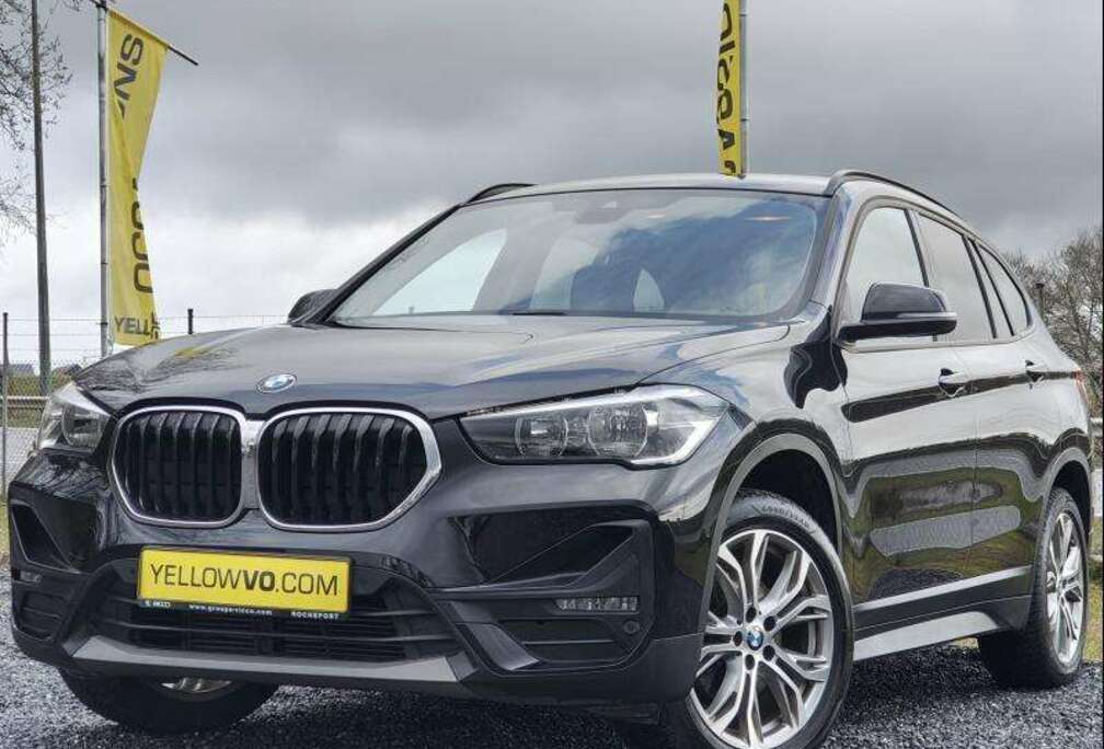 BMW Sport Line / Auto / 18d