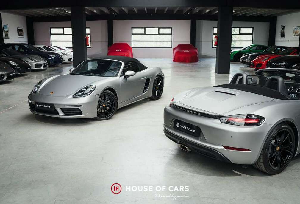 Porsche 718 PDK 1ST OWNER / PAINT - AS NEW