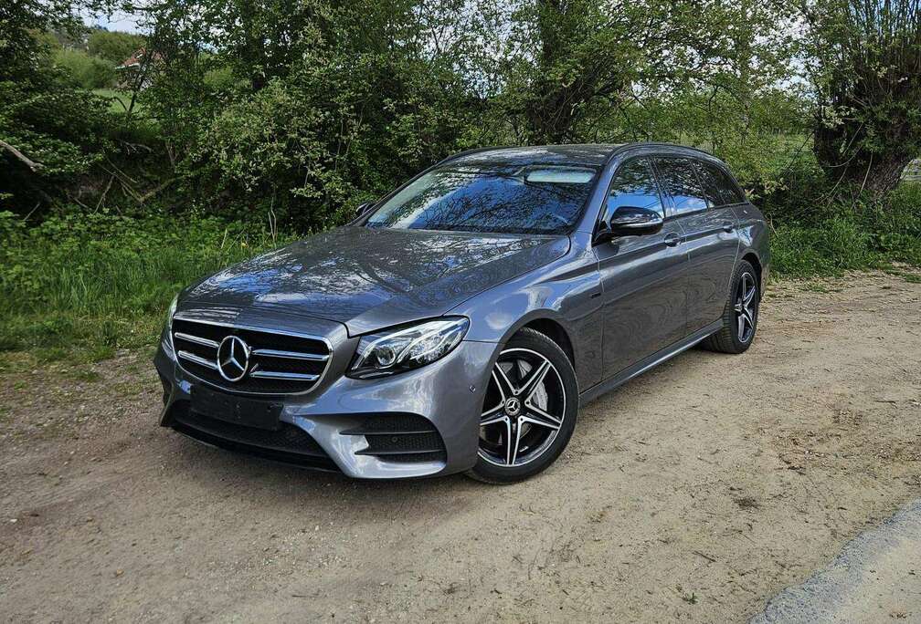 Mercedes-Benz E 300 de PHEV Business Solution AMG