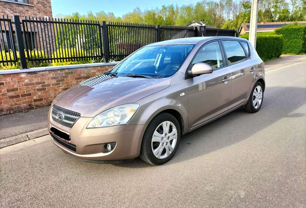 Kia 1.6L DOHC CVVT Executive A
