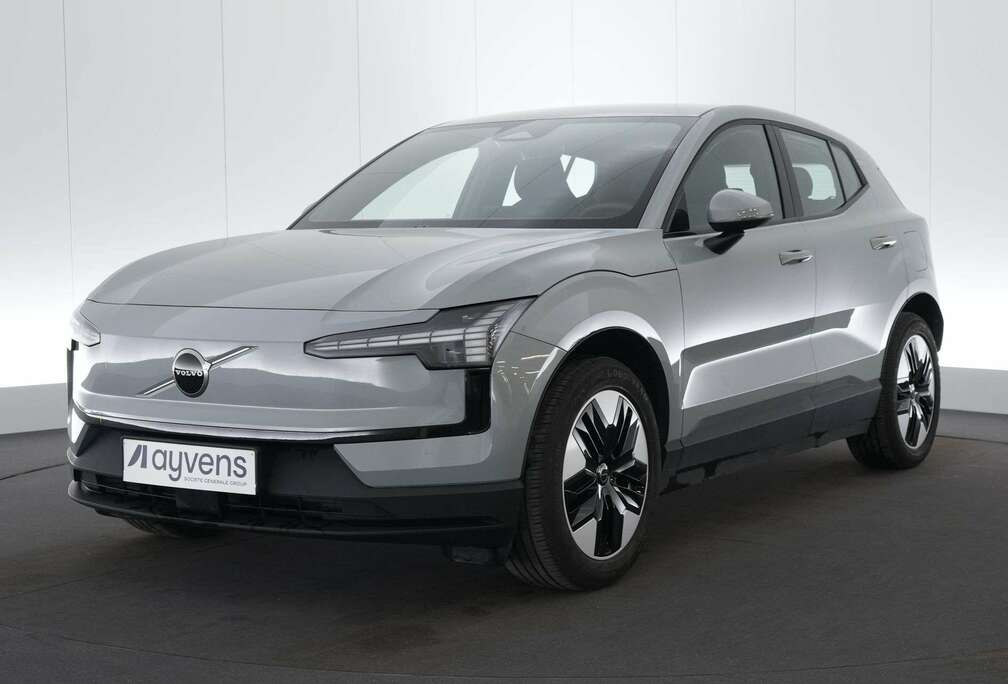 Volvo 69 kWh Single Motor Ext. Range Core LED GPS PDC CA