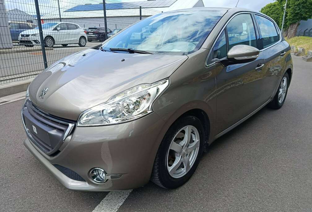 Peugeot 208 1.4 HDi Allure