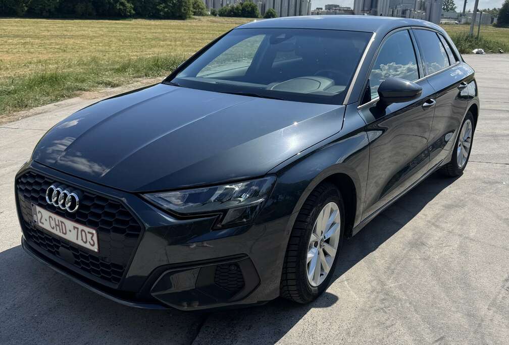 Audi Sportback 35 TDi Business Edition S tronic