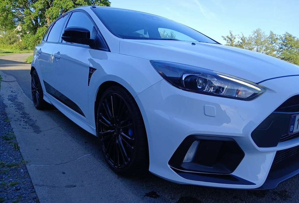 Ford Voiture prête à immatriculer