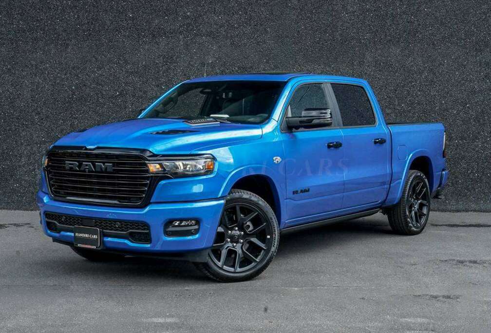 Dodge 2026 V8 5.7L HEMI RAM 1500 Laramie €75.000 Hydro Blue Pearl +MY7 POWER DEPLOYABLE RUNNING BOARDS +ADG TECHNOLOGY GROUP