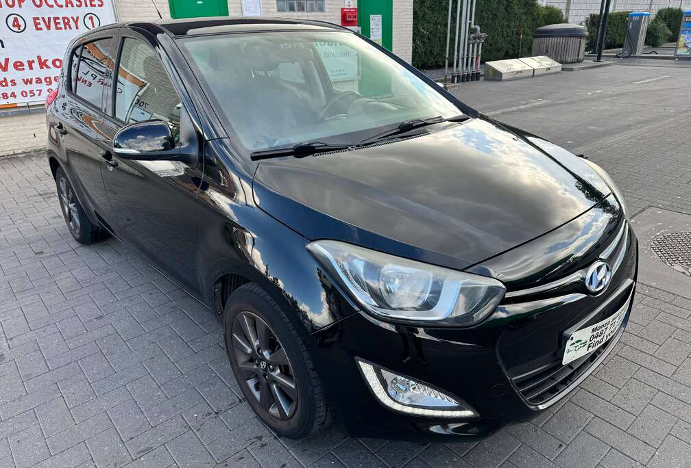 Hyundai i20 1.2i Intro Edition