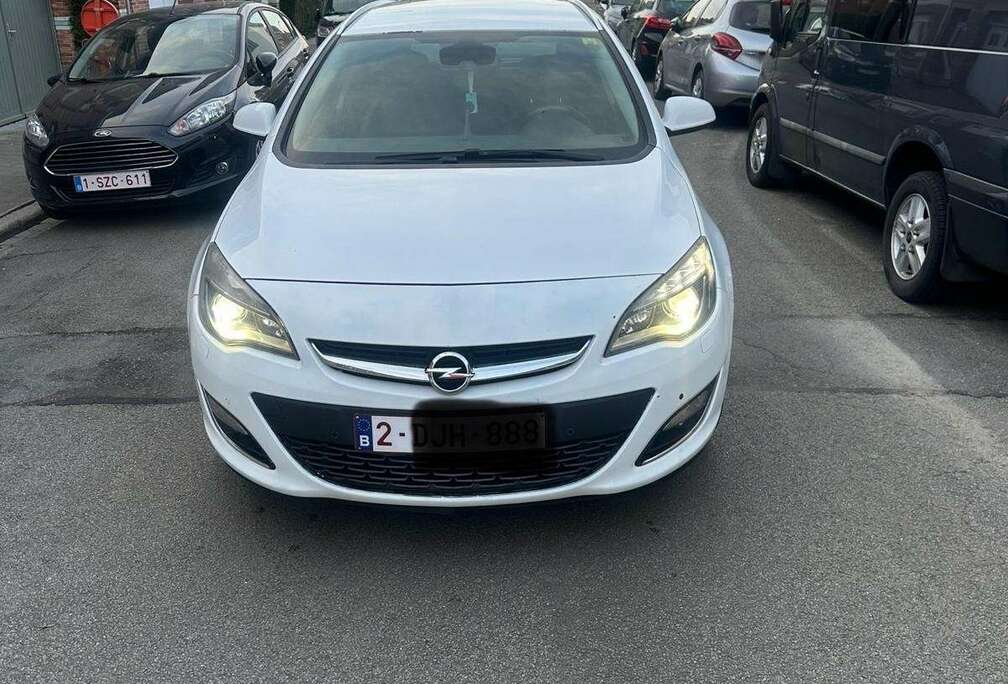 Opel 2.0 CDTI DPF Sports Tourer Automatik Sport