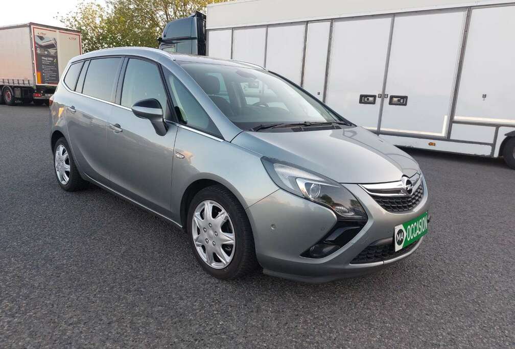 Opel 2015 Tourer en très bon état
