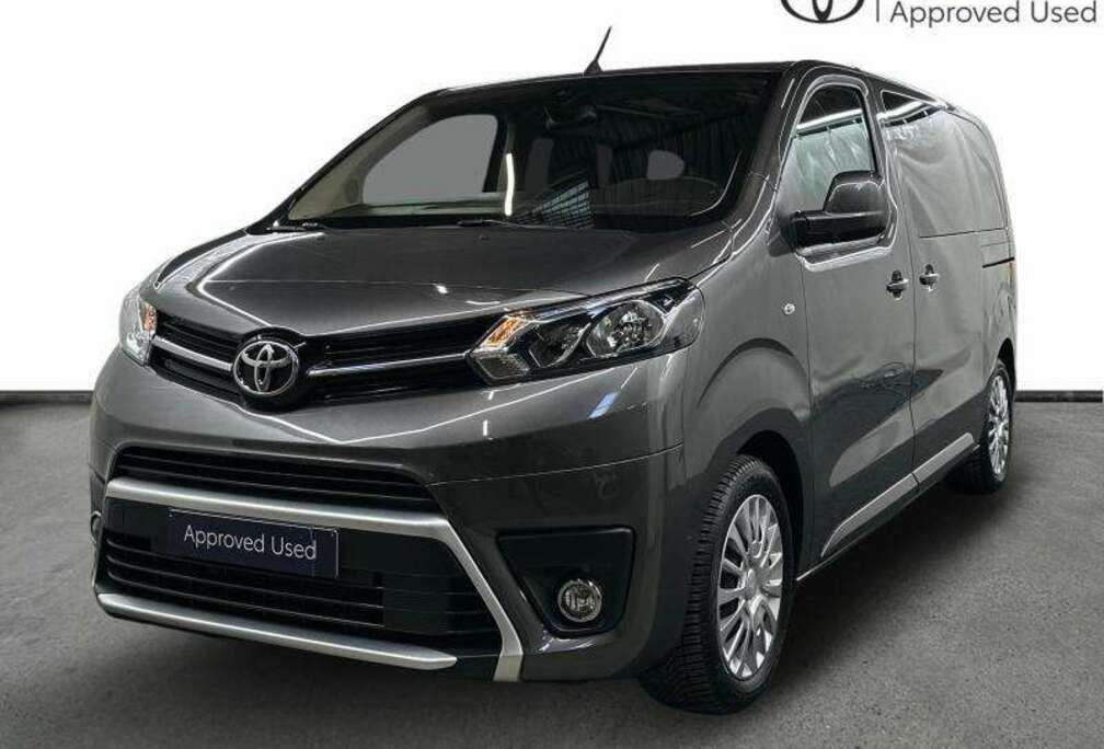 Toyota Verso Family MWB 2.0D AT8 180HP