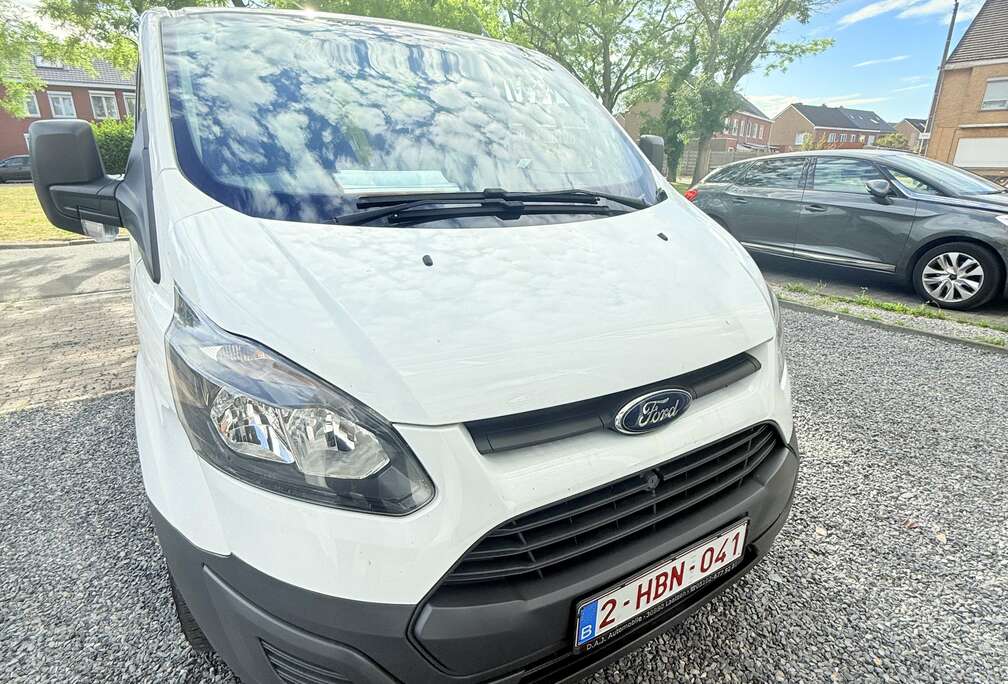 Ford 330 L1H2 LKW VA Basis