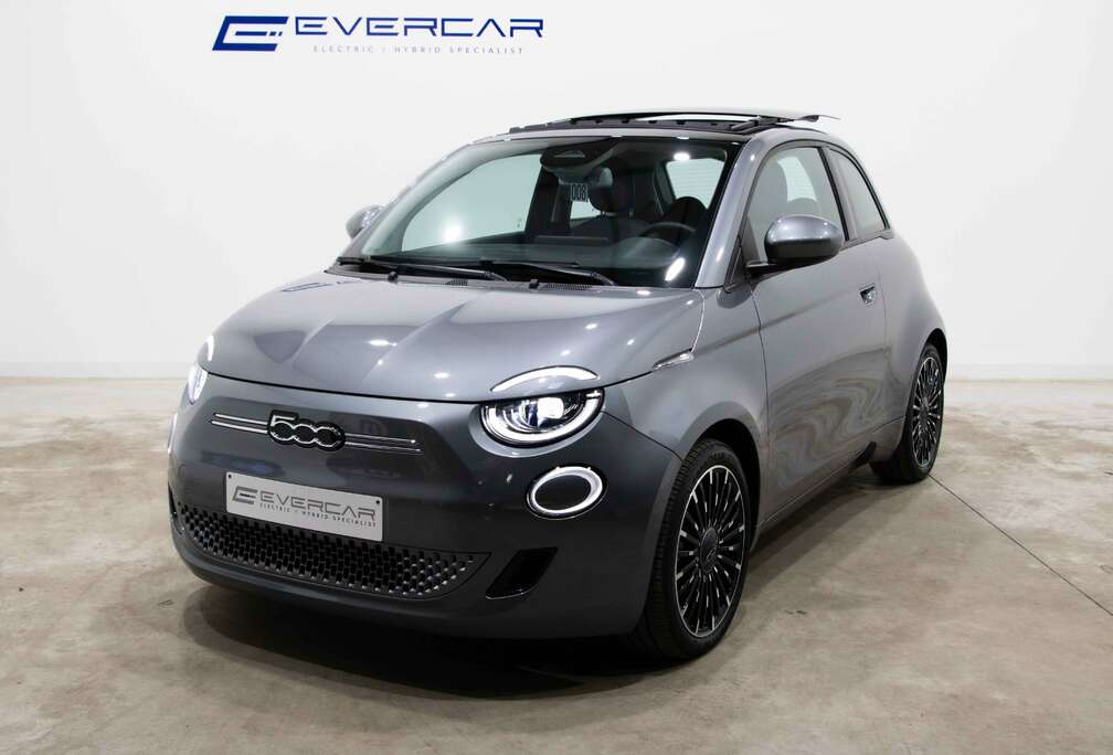 Fiat E ICON 42 KWH  ***LED*17\