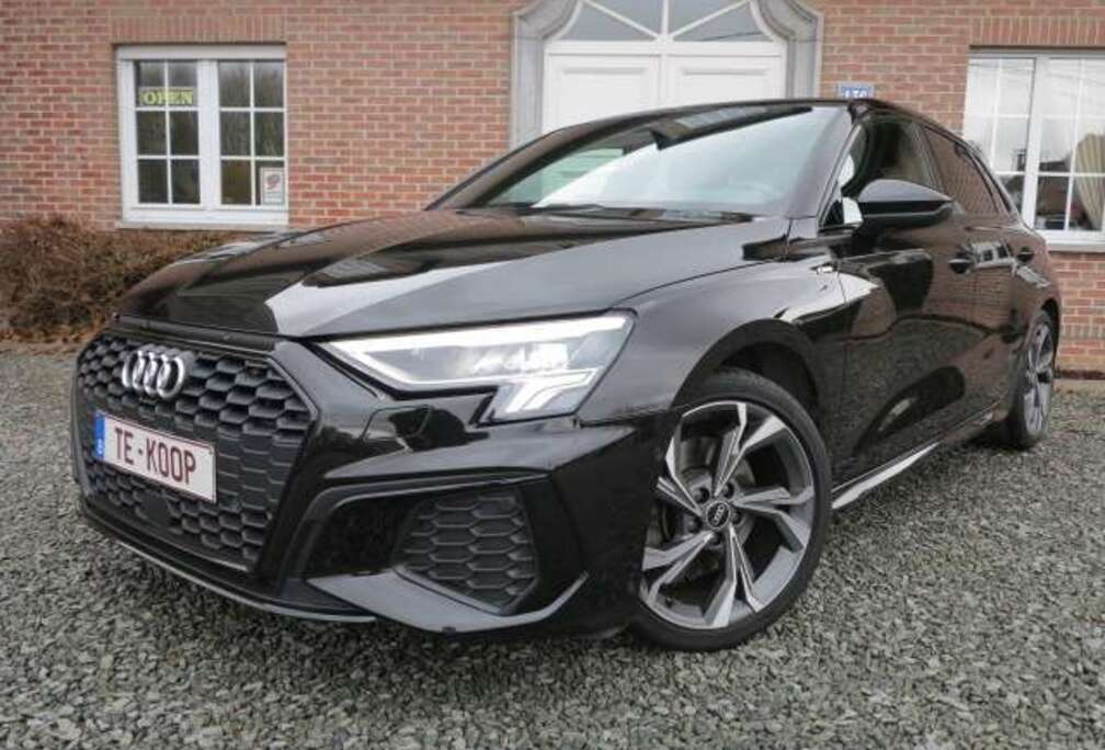 Audi A3 30 TFSI S-Line Business Edition Platinum aut.