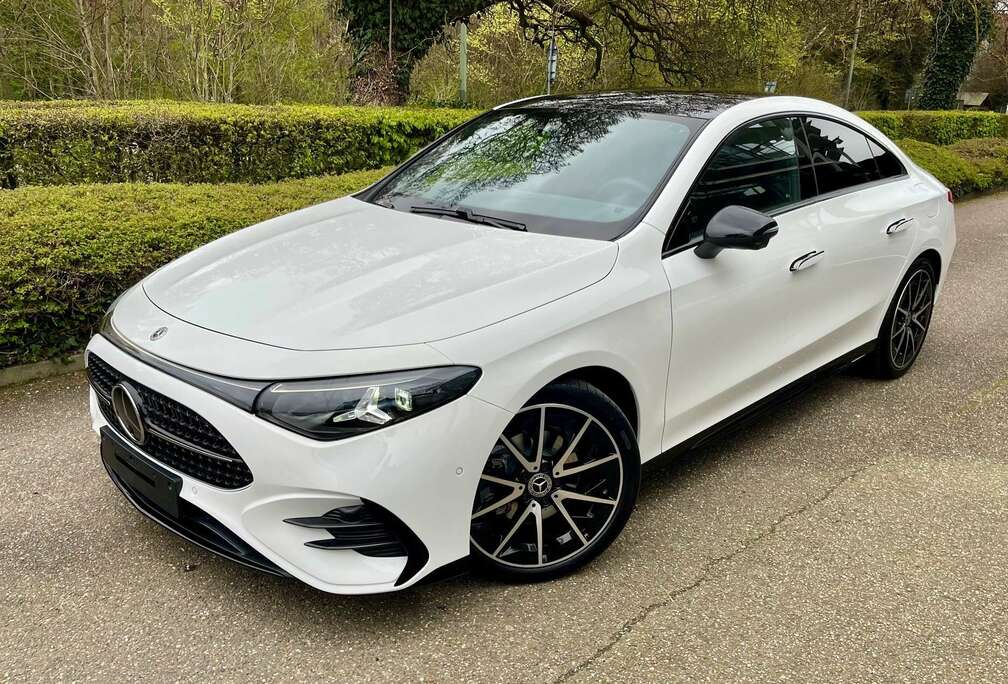 Mercedes-Benz CLA 180 \