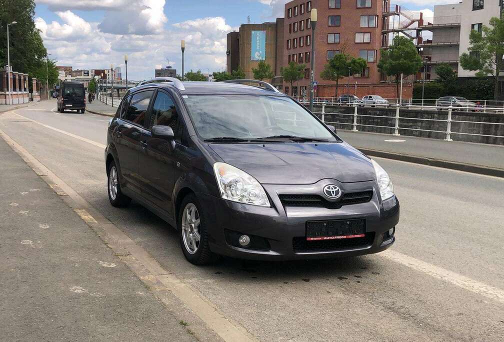 Toyota Corolla Verso 1.6i VVT-i 16v Tribe