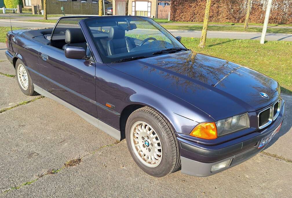 BMW 318i