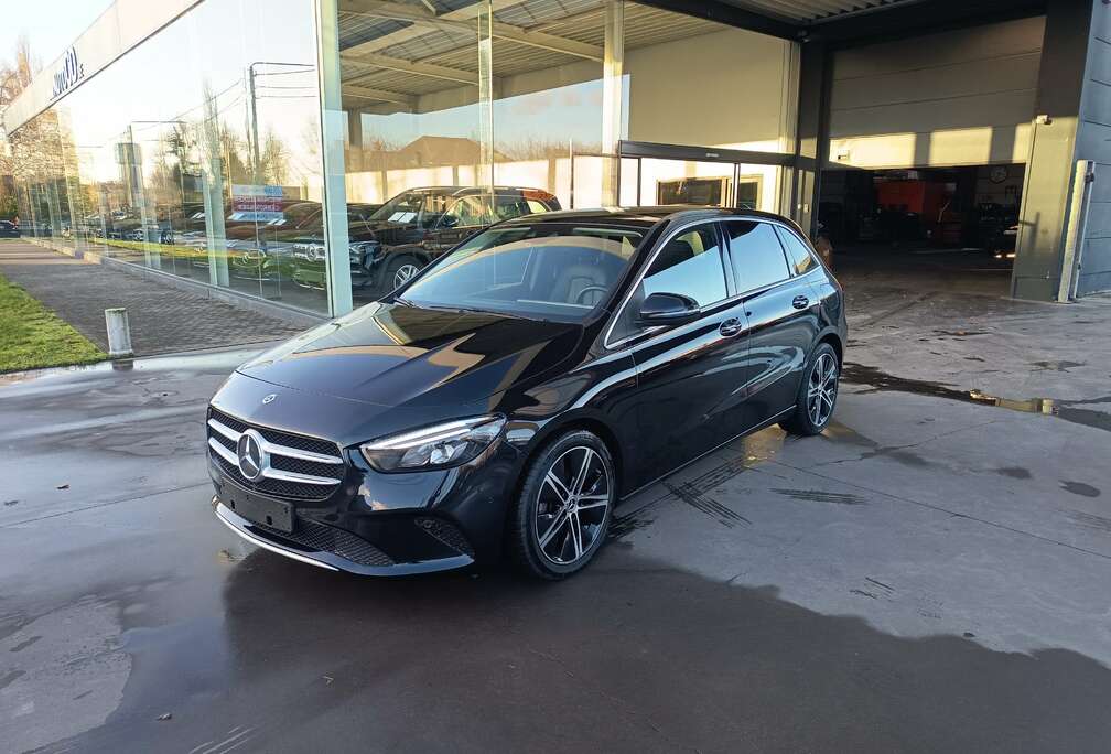 Mercedes-Benz B 200 d Pano Leder Wide-screen Burmester Keylessgo