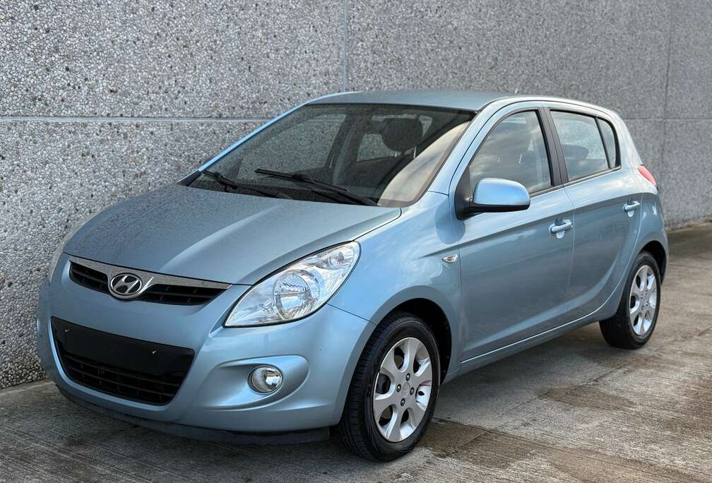 Hyundai Airco Cd/Radio budget wagen top staat goedkoop TAX zuinig wagentje
