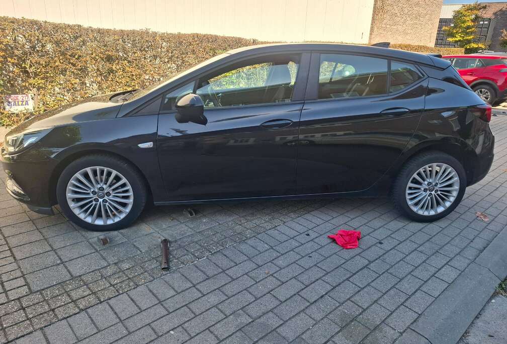 Opel Astra 1.0 turbo