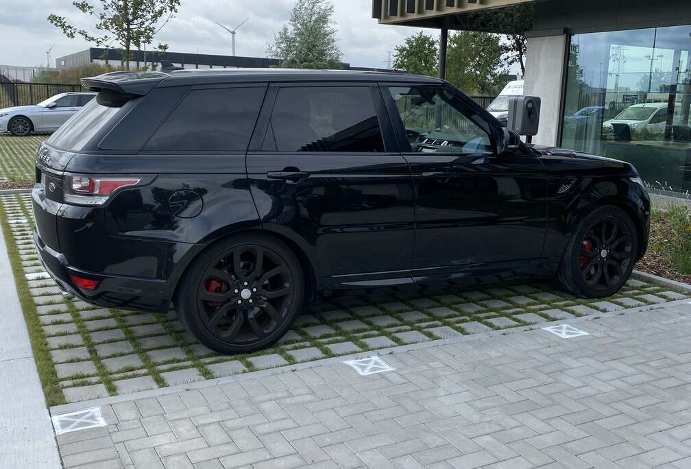 Land Rover SDV6 HSE Dynamic