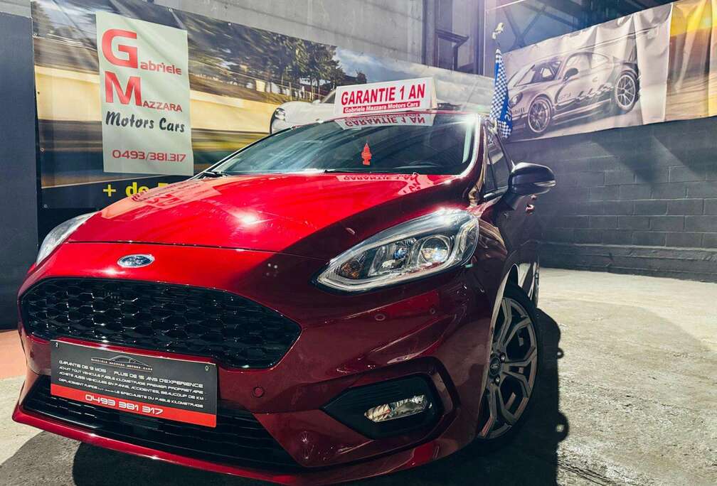 Ford 1.0 EcoBoost ST-Line Xénon CarPlay GPS