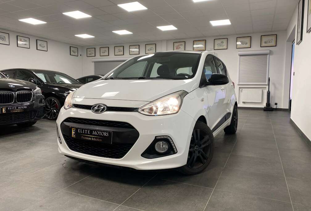 Hyundai i10 1.0i BACKLINE Edition 1erMAIN/ PRET à IMMATRICULER/ ETAT NEUF/FULL OPTION