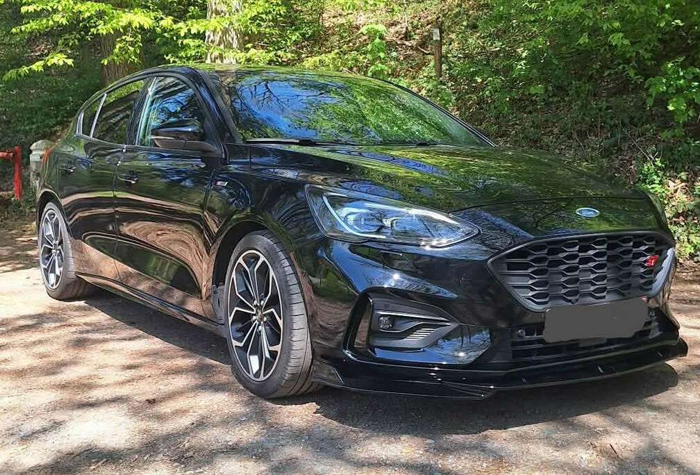 Ford Focus 1.5 EcoBoost ST Line