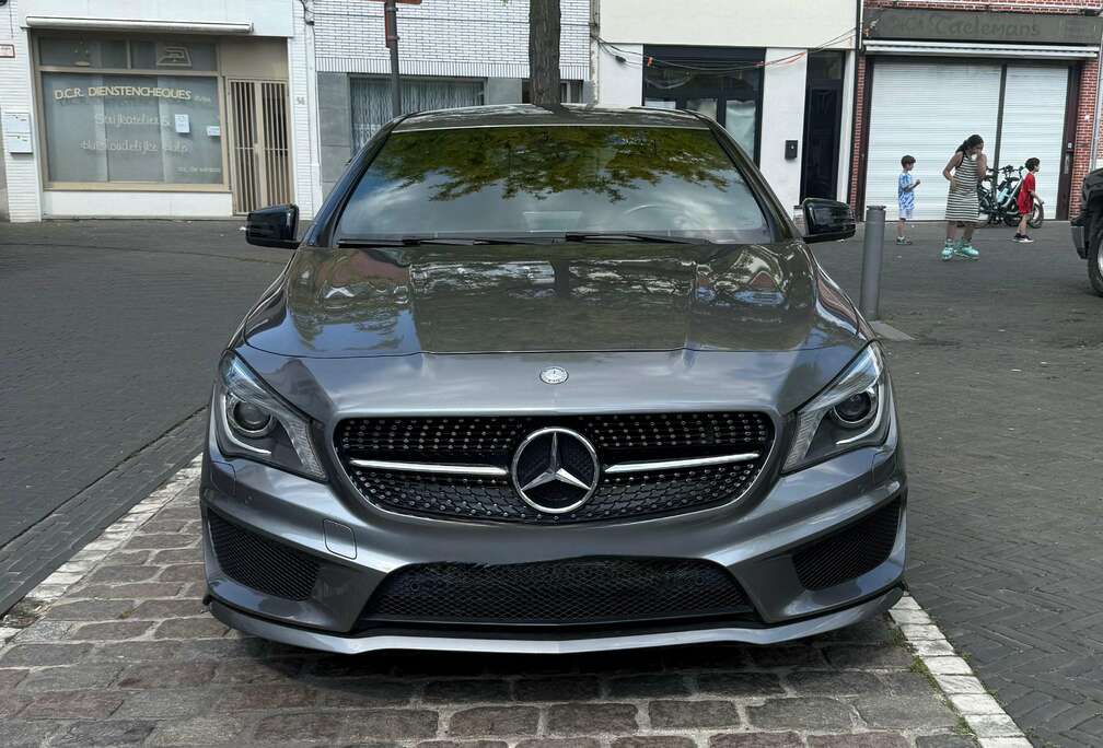 Mercedes-Benz CLA 180
