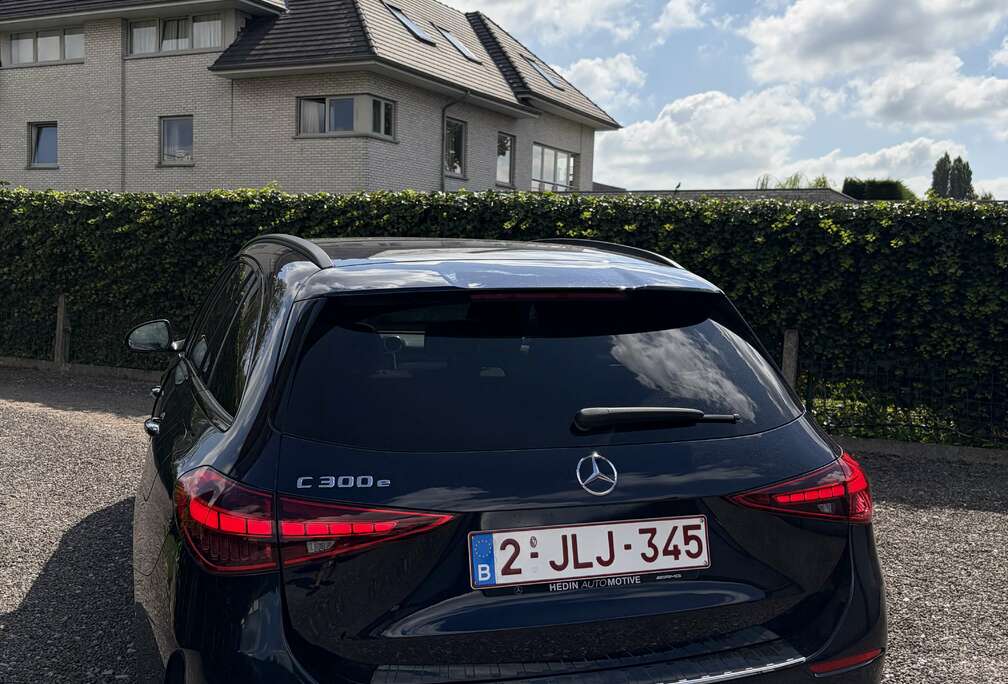 Mercedes-Benz Break e PHEV AMG Line (230 kW)