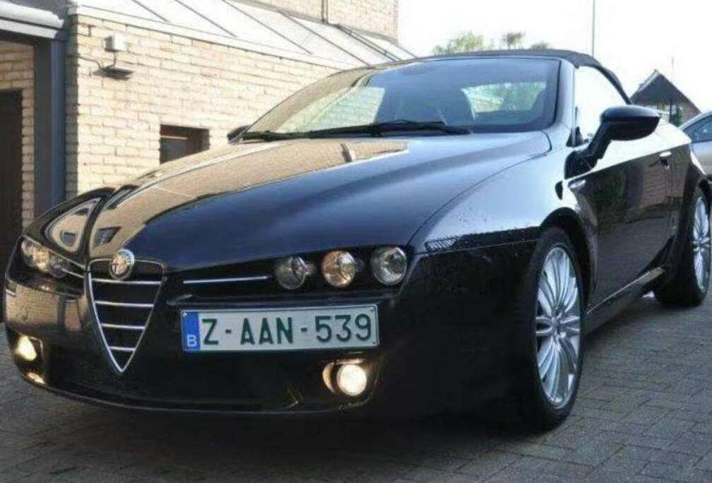 Alfa Romeo Spider 2.2i JTS Exclusive
