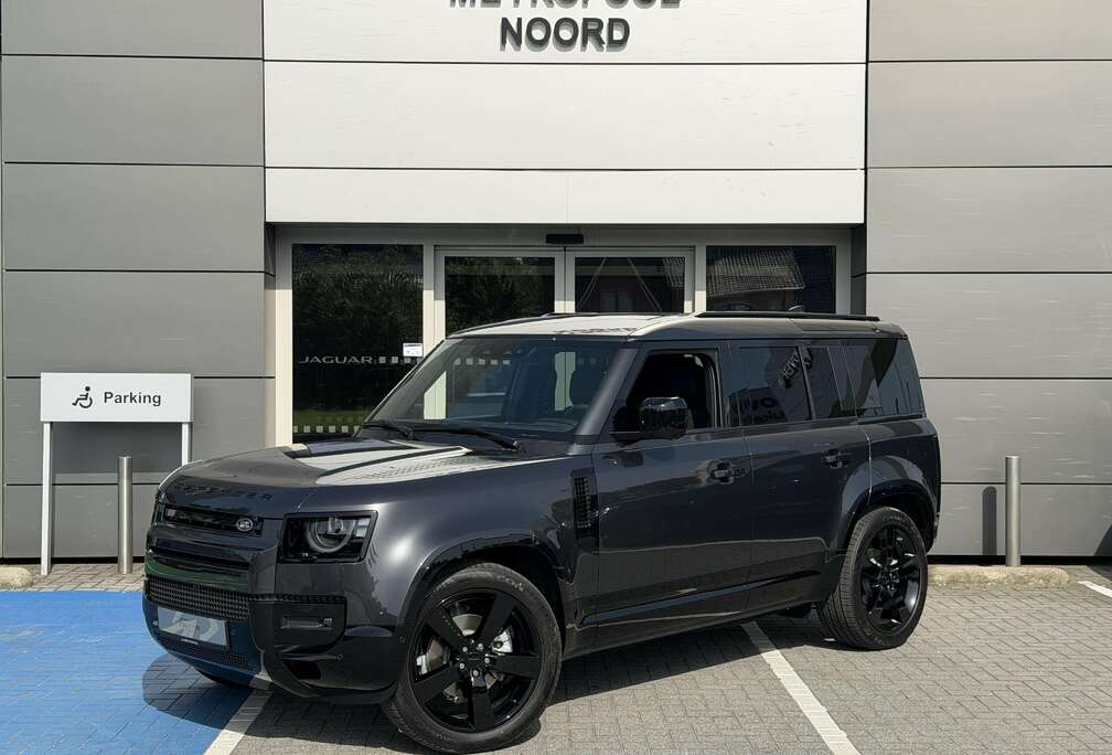 Land Rover // 110 D250 X-Dynamic SE