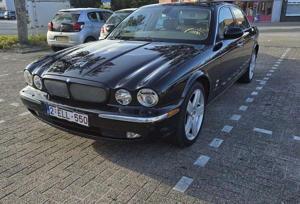 Jaguar Jaguar XJR 4.2 V8 S/C - BTW Auto / VAT Deductible