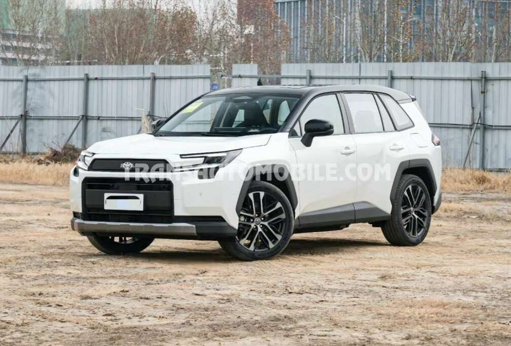 Toyota Luxury Edition 2.0L ESSENCE AUTOMATIQUE CHINA PRODUCTION