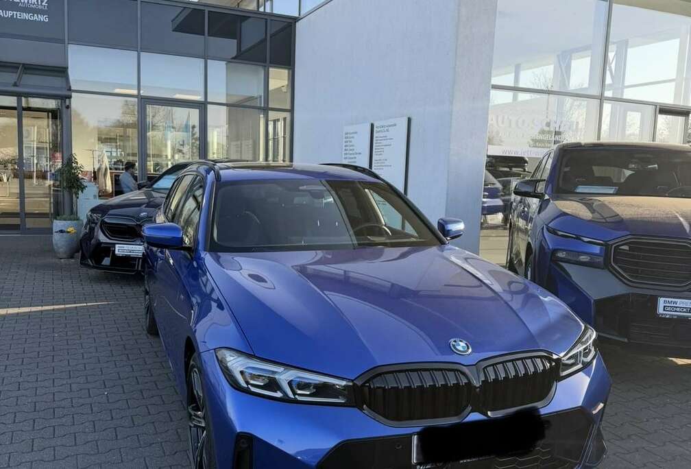 BMW 330e Touring M Sport
