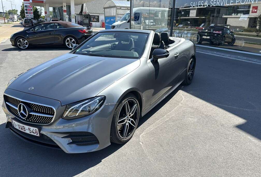 Mercedes-Benz Cabrio 9G-TRONIC AMG Line