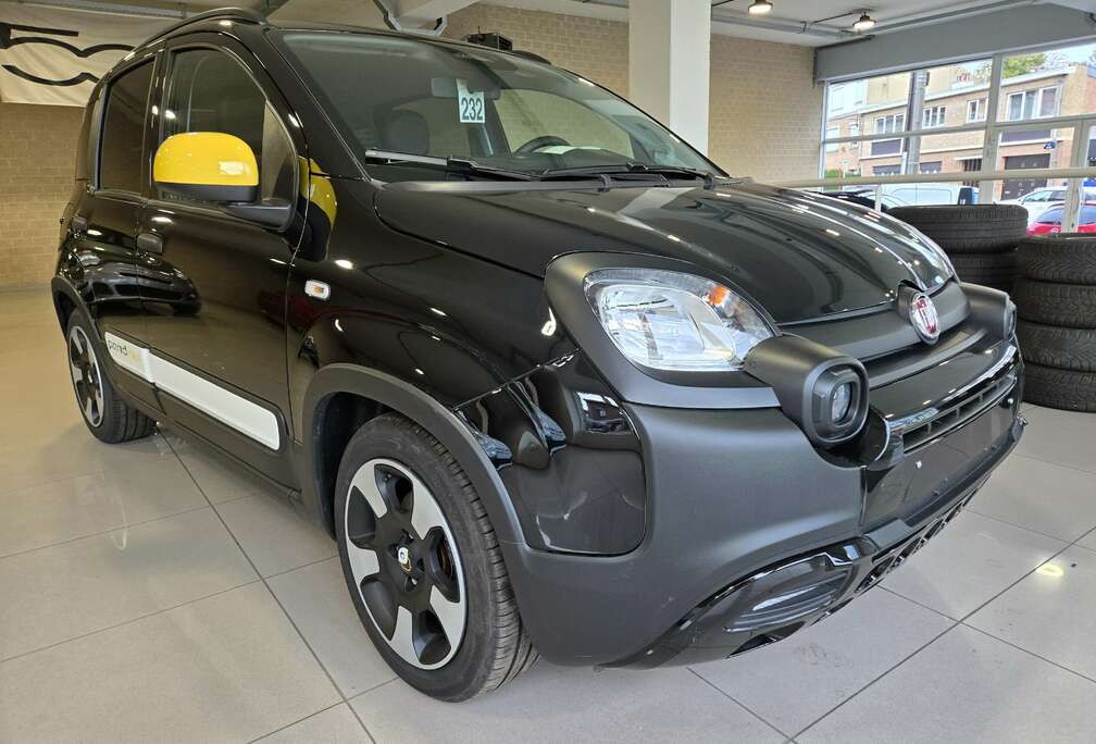 Fiat Pandina 1.0i MHEV Cross