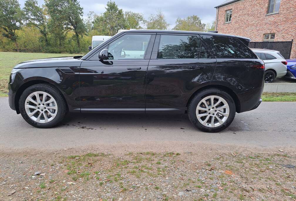 Land Rover Range Rover Sport D250 MHEV SE