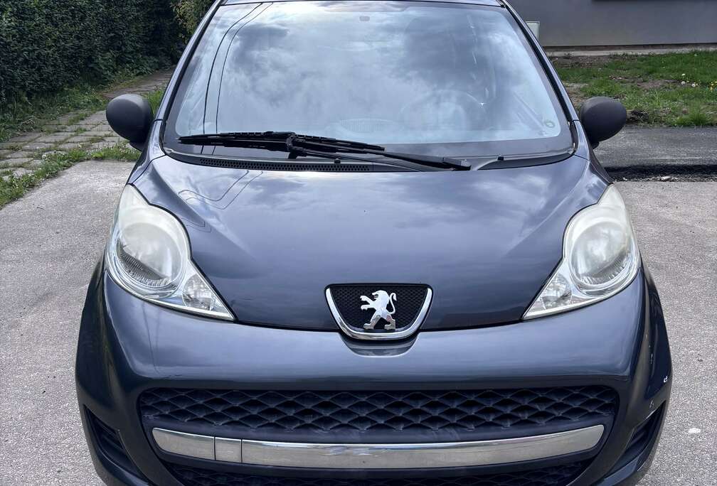 Peugeot 1.0i Urban Move
