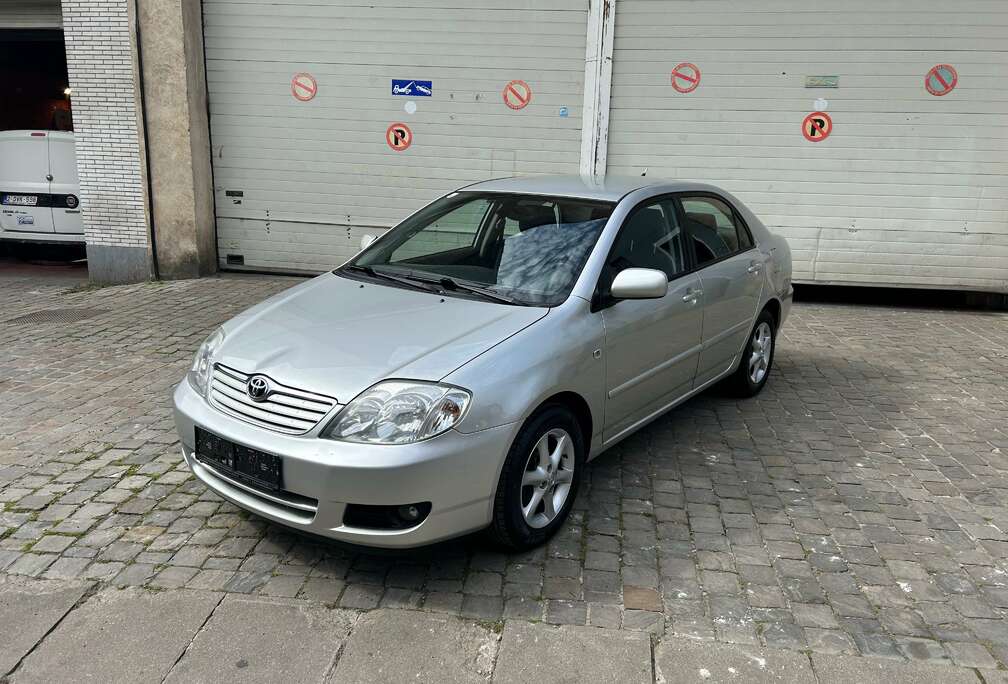 Toyota Corolla 1.4i VVT-i AIRCO DIGITAL JANTE ALUMINIUM Linea Sol Pack