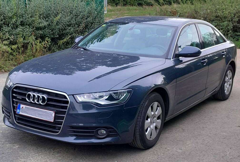 Audi A6 2.8i V6 FSI Quattro S tronic