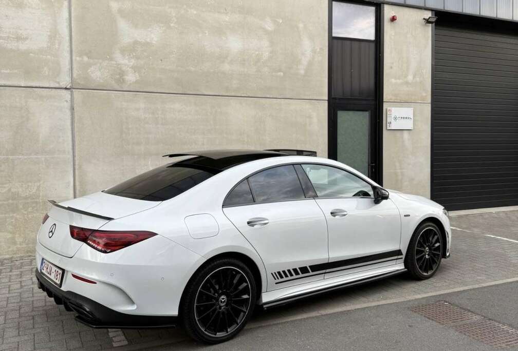 Mercedes-Benz e 8G-DCT AMG Line