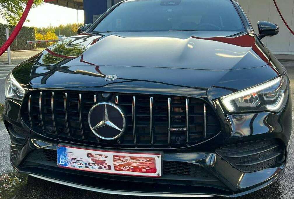 Mercedes-Benz CLA 180 AMG
