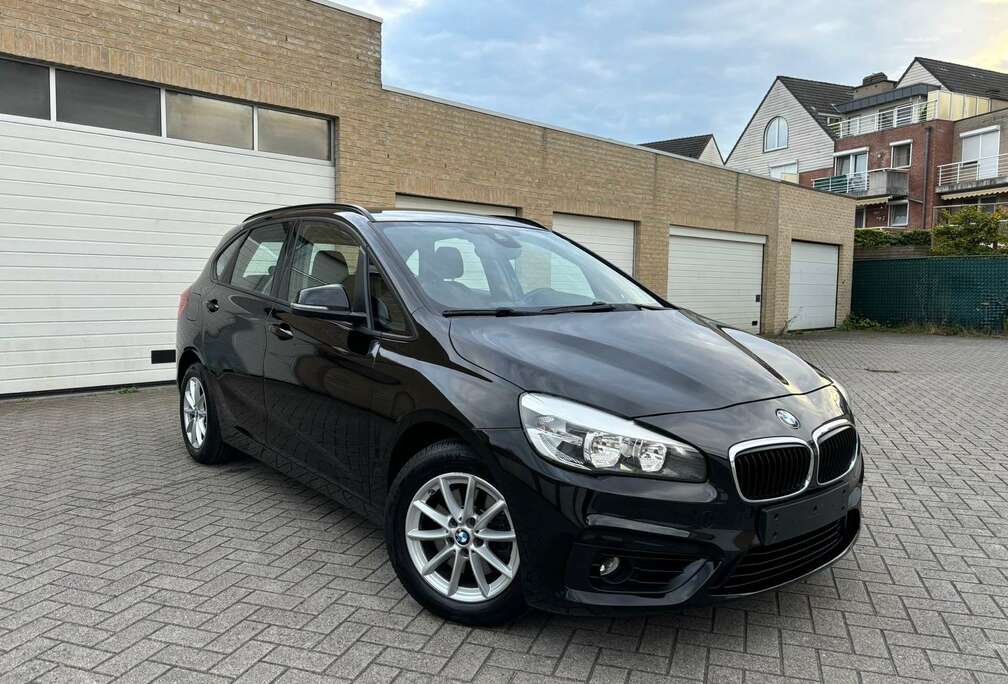 BMW Active Tourer 218i